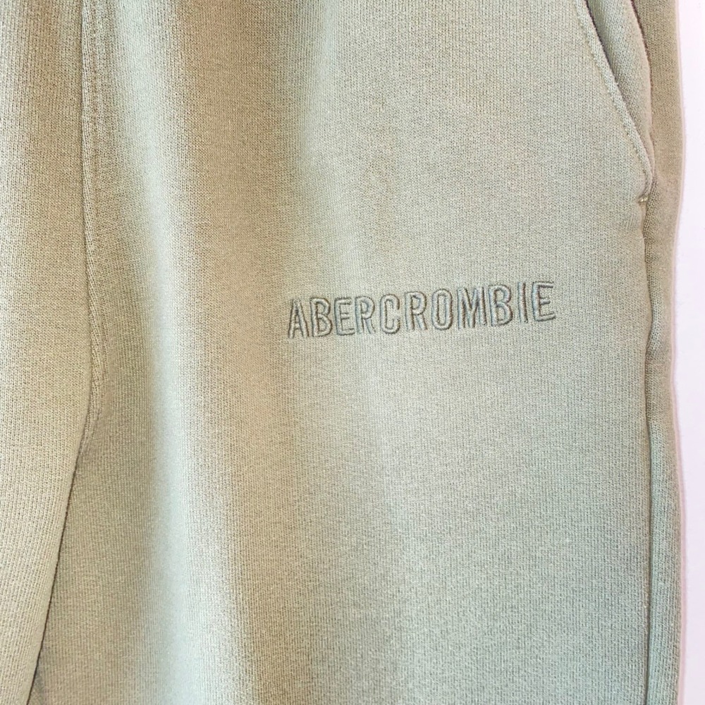 Abercrombie Joggers Kids 13/14 Green Sweatpants Fleece Logo Pockets Drawstring - Picture 3 of 10